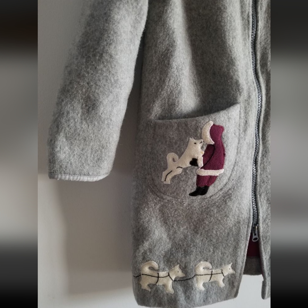 Vintage Inuit Embroidered Wool Parka - Picture 9 of 9